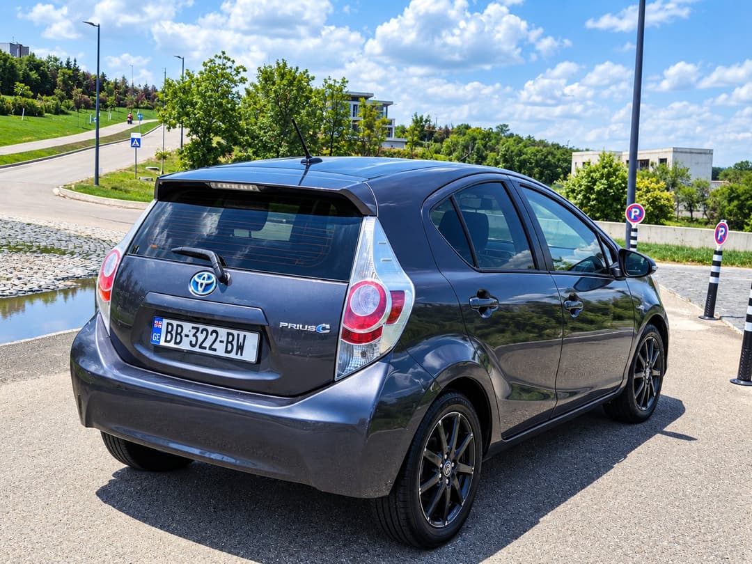 Toyota Prius C 2015